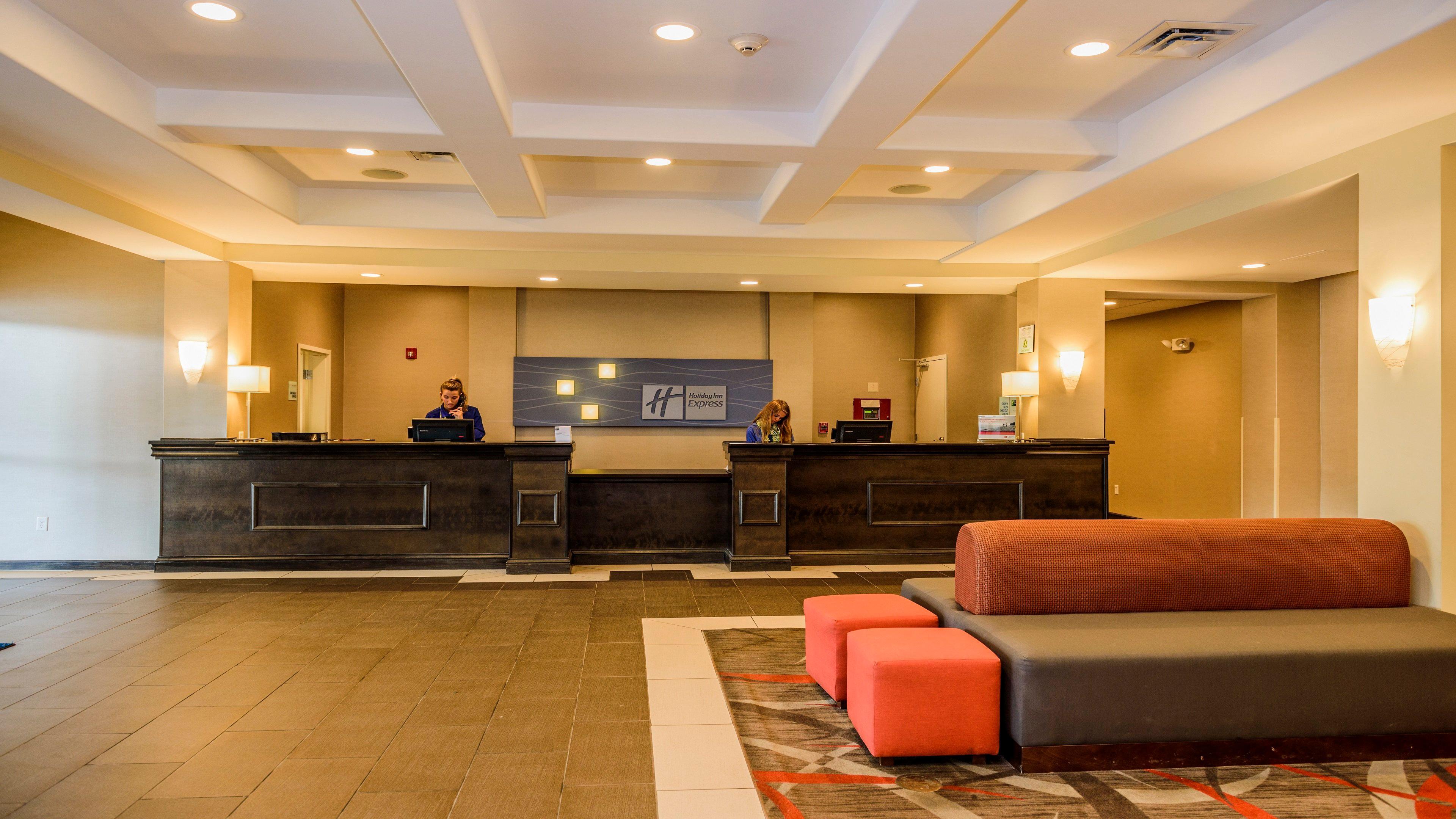 Holiday Inn Express And Suites - Bradford By Ihg Exterior foto